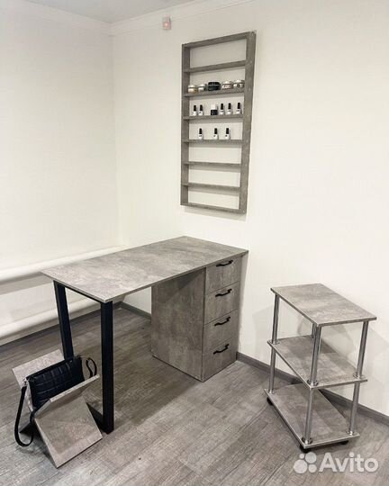 Стол для маникюра лофт