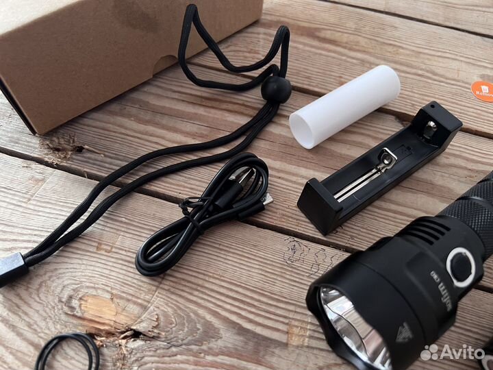 Фонарь Sofirn c8g 500метров