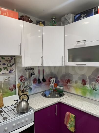 Доля в 2-к. квартире, 41,8 м², 3/5 эт.