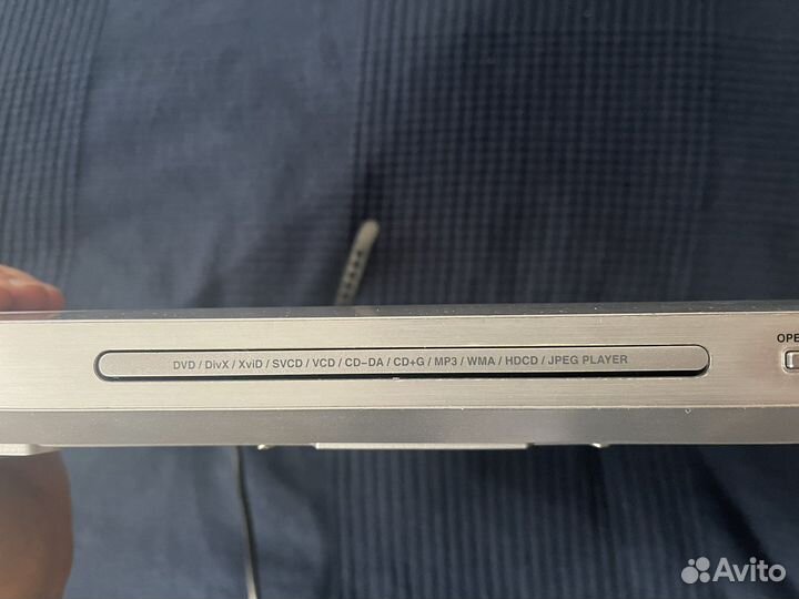 Dvd плеер bbk DV523S