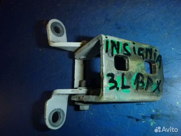 Петля двери задней левой верхняя opel insignia 200