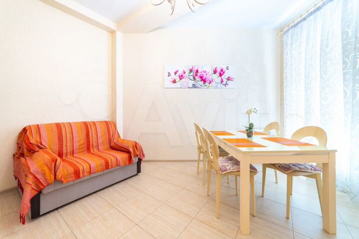 2-к. квартира, 67 м², 2/4 эт.