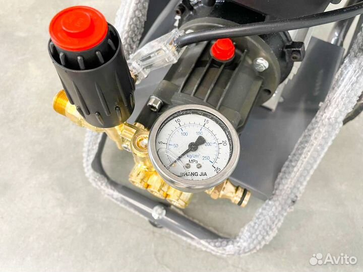 Мойка высокого давления профессиональная 250 бар