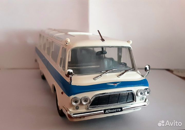 Модель автомобиля ЗИЛ-118 