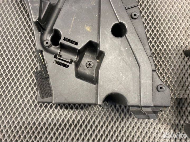 Отсек под инструмент Bmw X5 E53 M54 2006