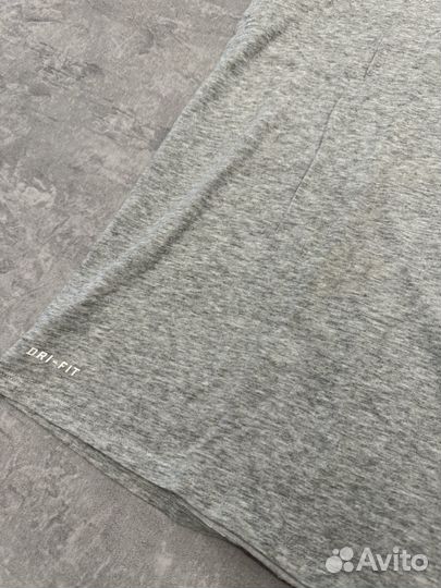 Футболка Nike Tee M