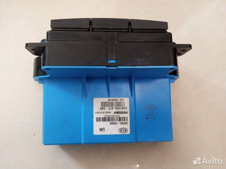 Блок управления климат-контроля Kia Carens FG G4KA