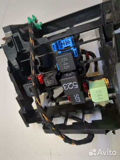 Блок реле Volkswagen Jetta 6, 2017