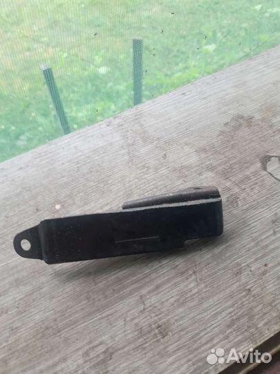 Запчасти на ниву 2121