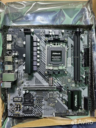 Материнская плата AM5