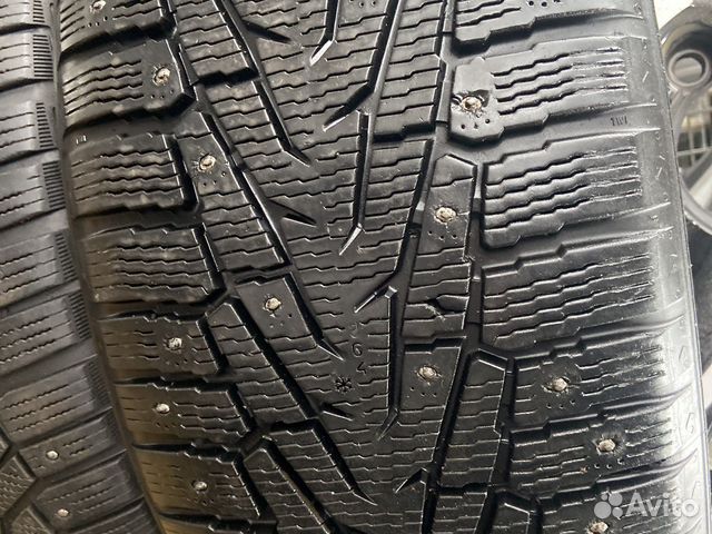Nokian Tyres Hakkapeliitta 7 SUV 265/50 R20 111T