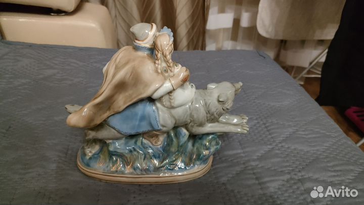 Статуэтка Иван царевич на сером волке