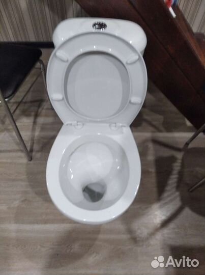 Унитаз напольный новый