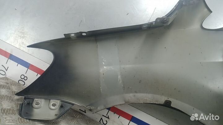 Крыло переднее правое, volkswagen touran 2010