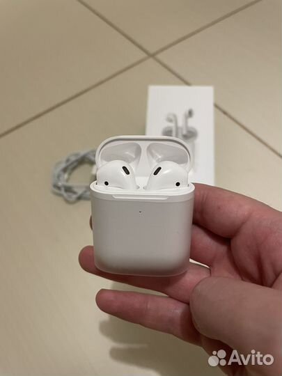 Беспроводная гарнитура Air Buds