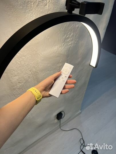 Кольцевая лампа луна бестеневая