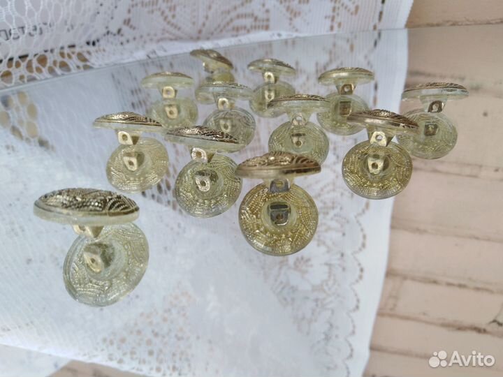Антиквариат Пуговицы Стекло/Позолота Кол-во12 штук