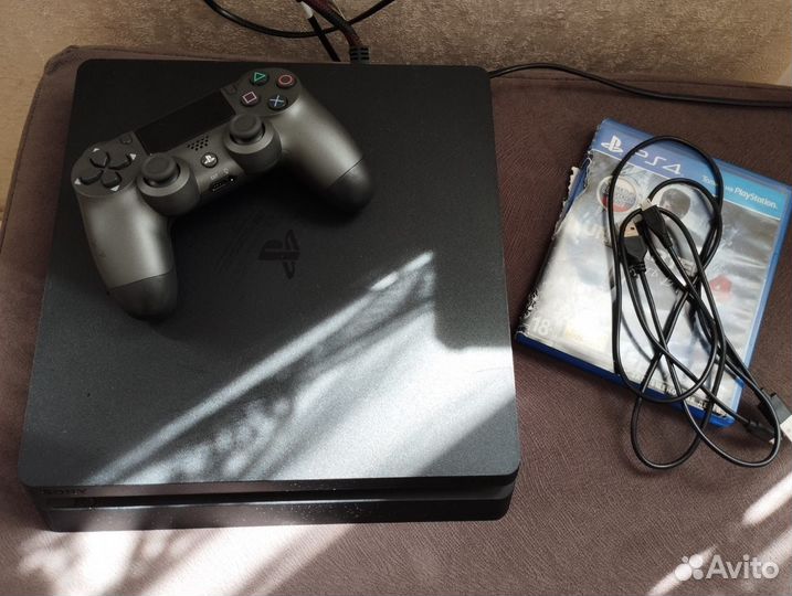 Sony PS4 slim 1tb