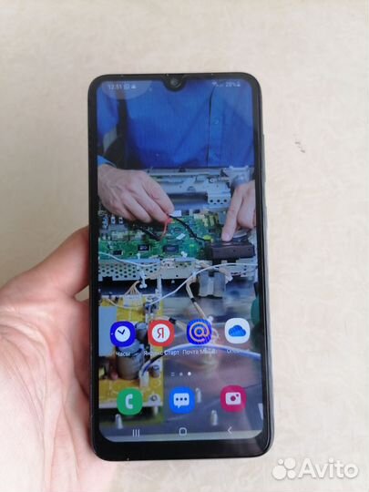 Samsung Galaxy A70, 6/128 ГБ
