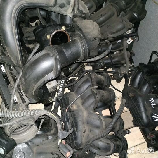 Впускные коллекторы на автомобили Форд