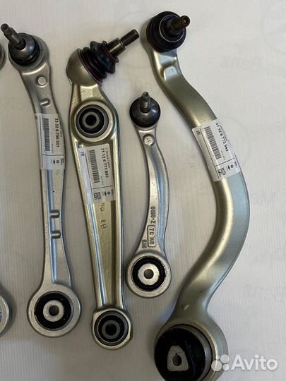 Комплект рычагов на BMW E70 E71 E72
