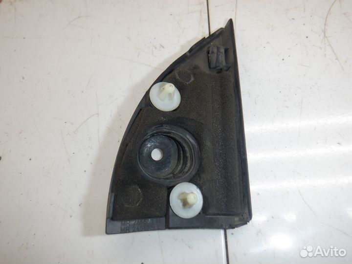 Крышка зеркала внутренняя Mitsubishi Space Star