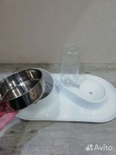 Миска для животных на подставке