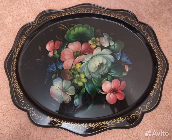 Жостовский поднос работа Беляева Н.Г