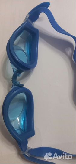 Очки для плавания