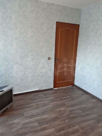 Комната 16 м² в 4-к., 2/2 эт.