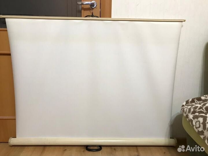 Экран для проектора