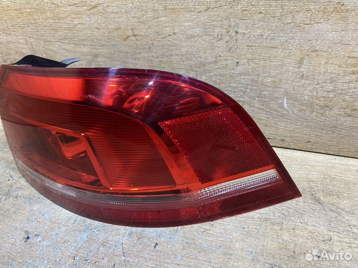 Фонарь правый Volkswagen Passat B7 Арт. 111339
