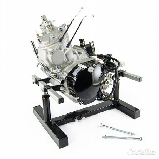 Стенд для ремонта мотоциклетных двигателей