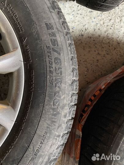 Michelin X-Ice 215/65 R16