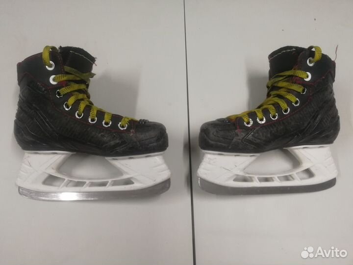 Коньки bauer (детские Бенди)