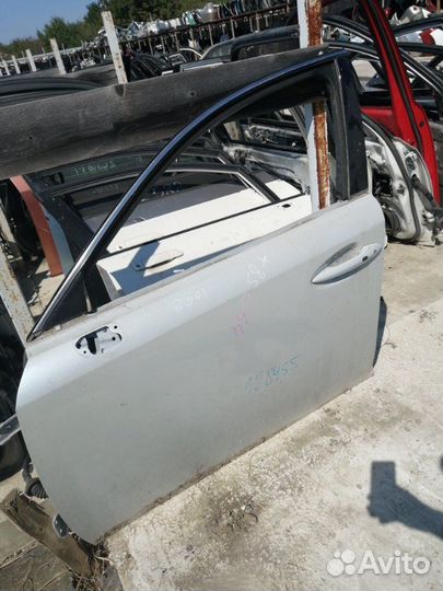 Дверь передняя левая Lexus Is250 GSE20
