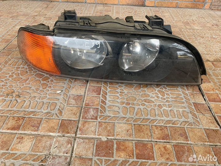 Фара BMW E39