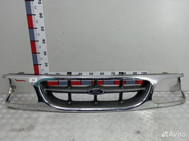Решетка радиатора для Ford Explorer 2 F57B8200AJW