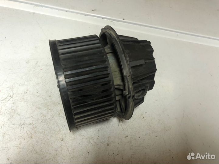 Мотор печки Renault Logan Sandero