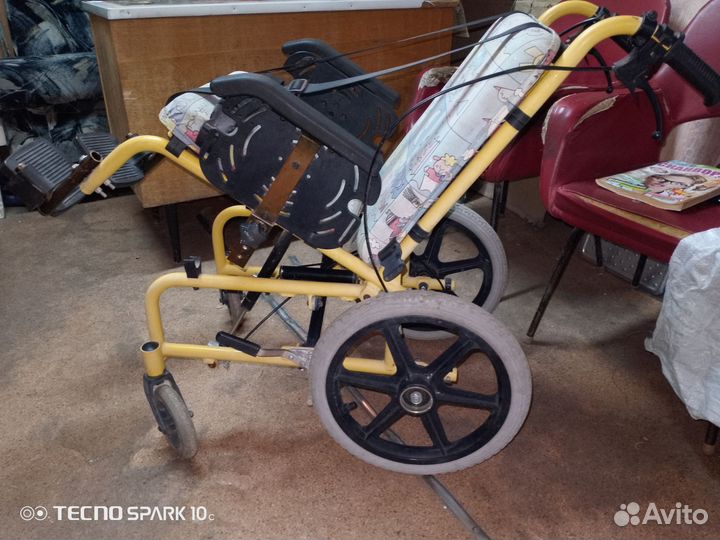 Инвалидная коляска