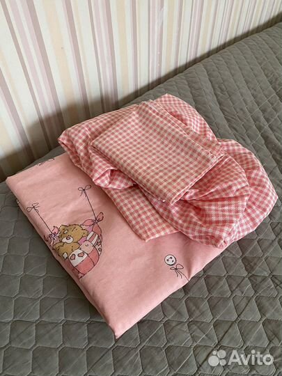 Бортики в детскую кроватку для девочки