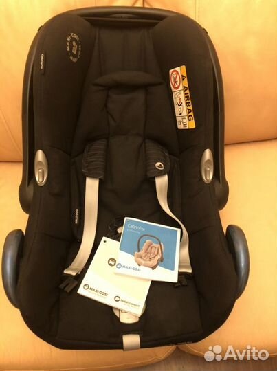 Автокресло Maxi Cosi Caber Fix 0+ (до 13кг)