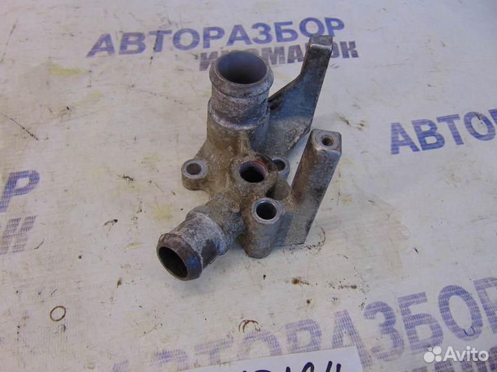 Фланец двигателя системы охлаждения для Ford Fiest