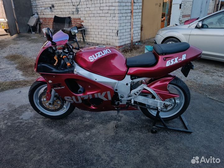 Suzuki gsxr 600