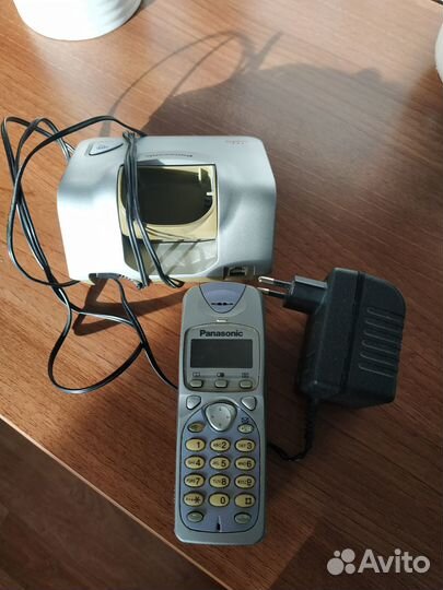 Стационарный телефон panasonic