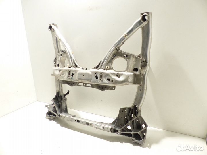 Передний подрамник BMW G30 G11 G12 бмв