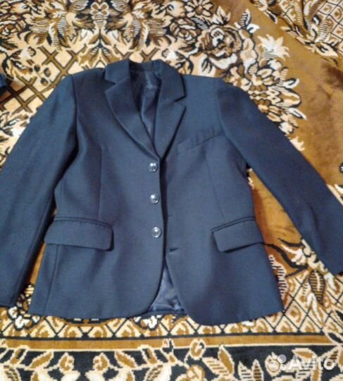 Школьный пиджак