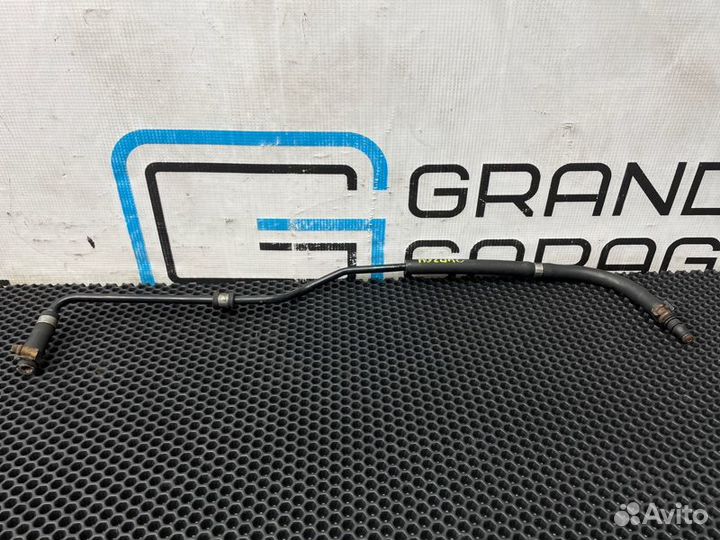 Патрубок охлаждения Mercedes-Benz C-Class W204