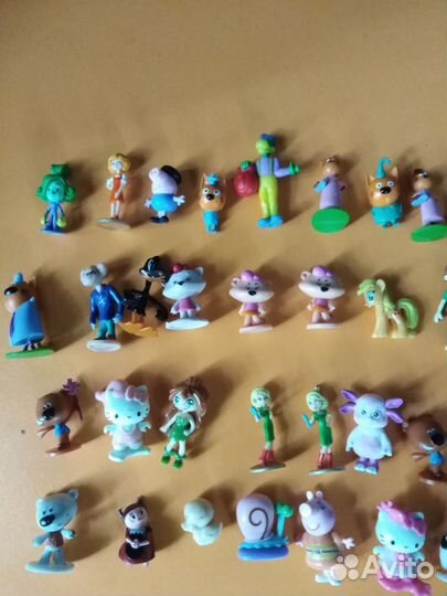 Игрушки из киндера