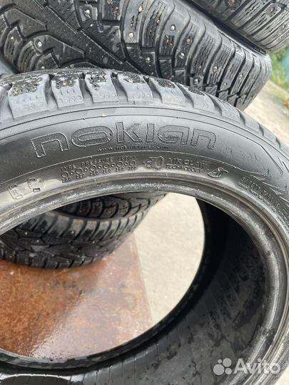 Nokian Tyres Hakkapeliitta 7 215/50 R17